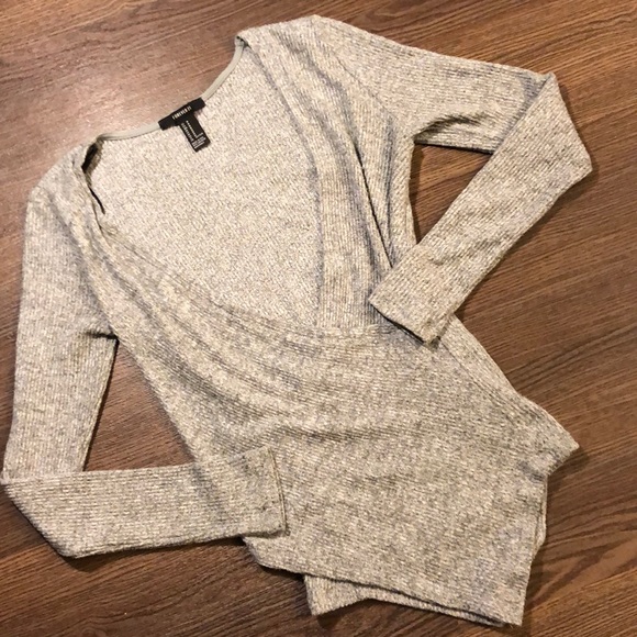 Forever 21 Sweaters - Forever 21 Wrap Front Gray Ribbed Sweater M